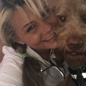 Meet your Posher, Lorna